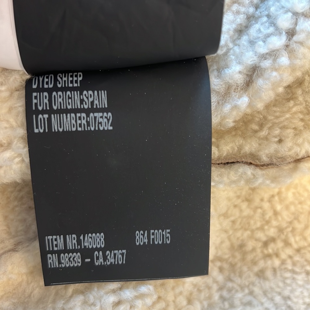 Prada Single Breasted Sheepskin Coat - Picture 11 of 14